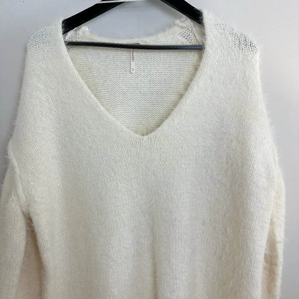 FREE PEOPLE Sparrow Pullover in Ivory Size Small